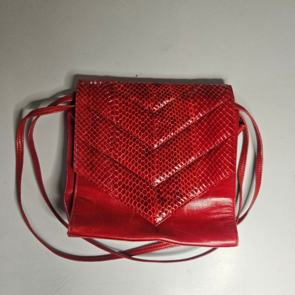 Neiman Marcus Vintage Red Leather Snakeskin Chevron Bag Womens 1980s